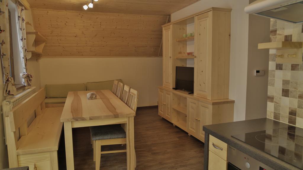 Horsky Apartman Draps Ostruzna Exterior photo