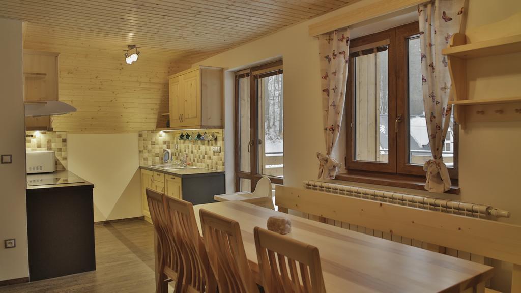 Horsky Apartman Draps Ostruzna Exterior photo